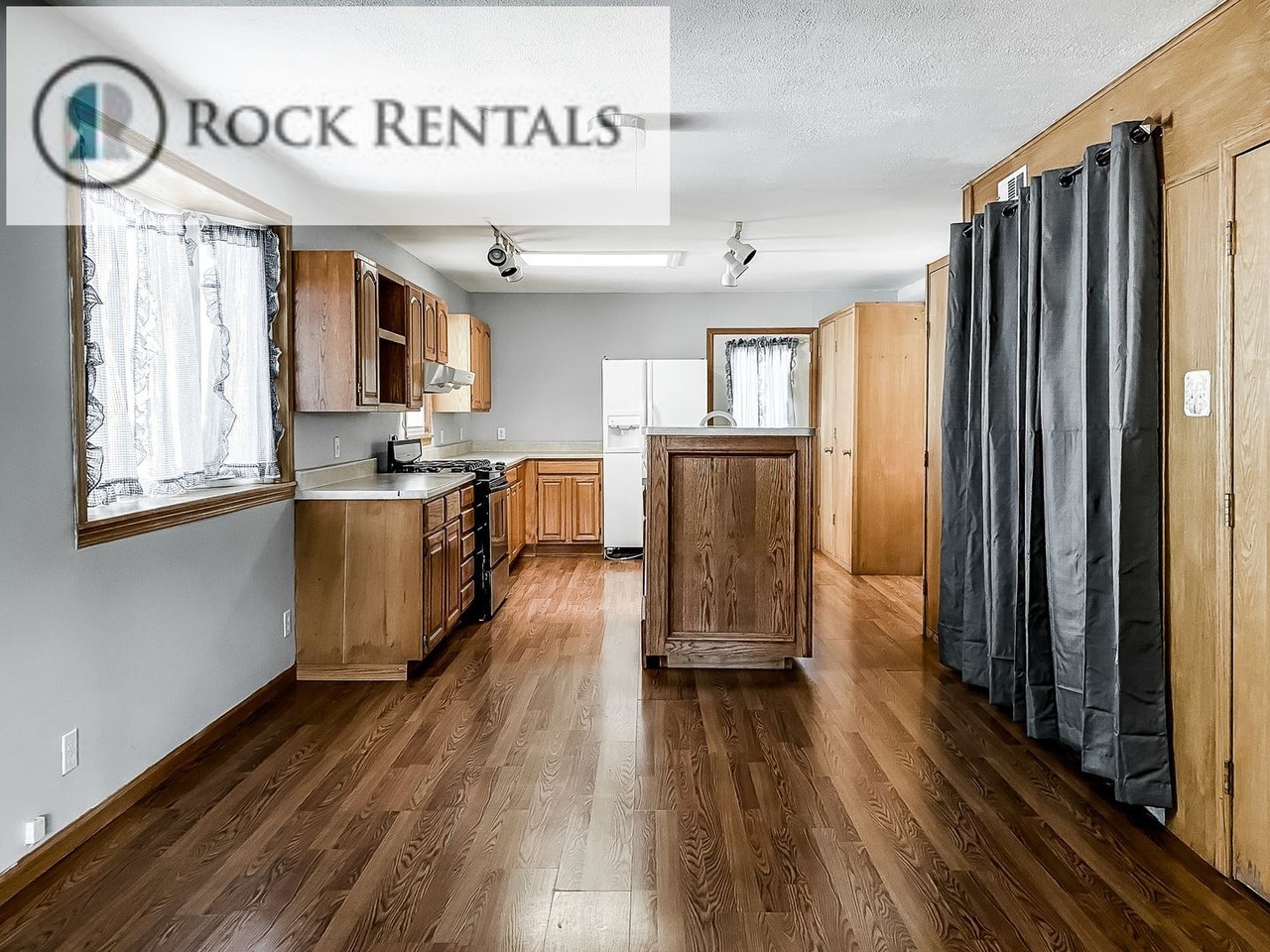 1503 E 6th Ave - Photo 4 of 13