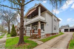 4225 W 49th St #UPPR - Photo 1 of 1