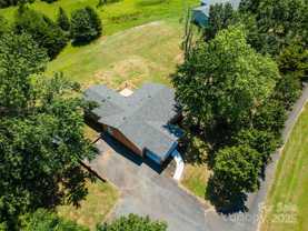 109 Avery Dr - Photo 1 of 1