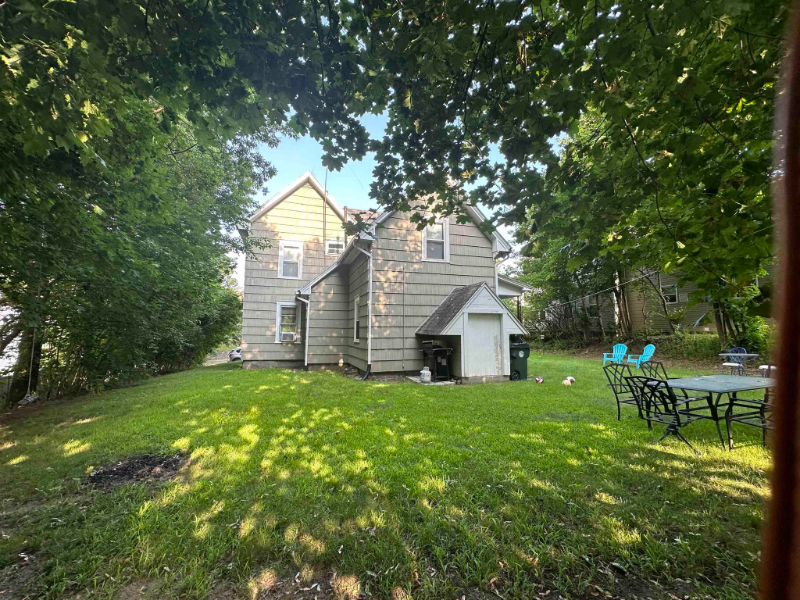 67 Riddle St #2ndFL - Photo 2 of 14