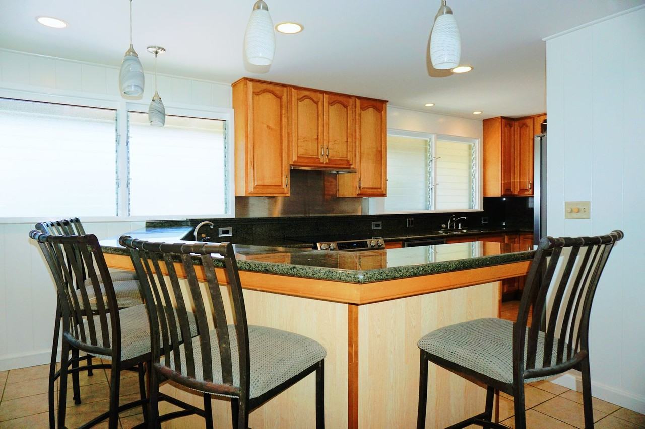 221 Kuukama St - Photo 3 of 19