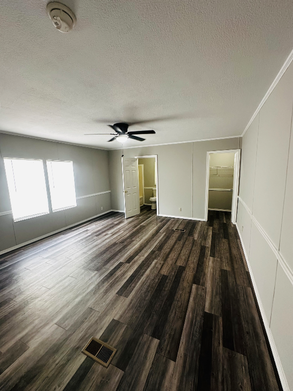 9477 Lansdowne Rd #29 - Photo 4 of 14