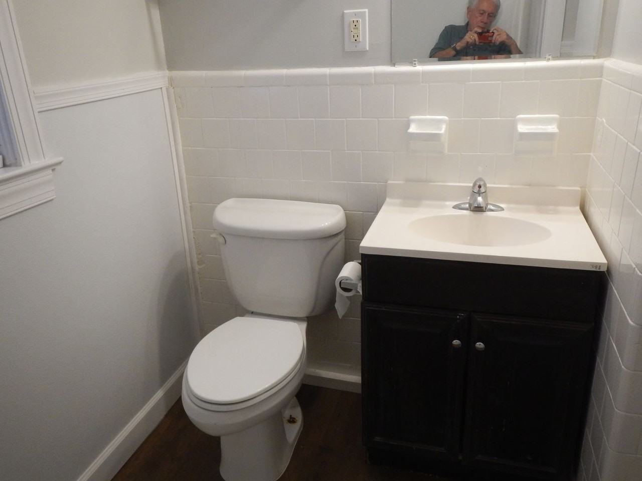 1024 Proctor Street - Photo 5 of 9