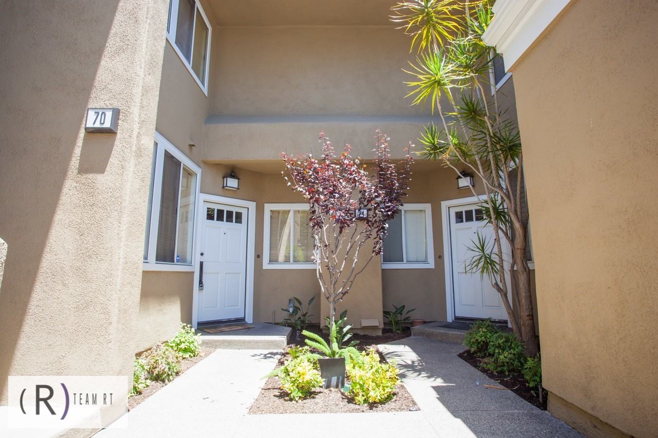 72 Vassar Aisle - Photo 2 of 35