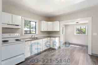5519 Se 61st Ave - Photo 1 of 1