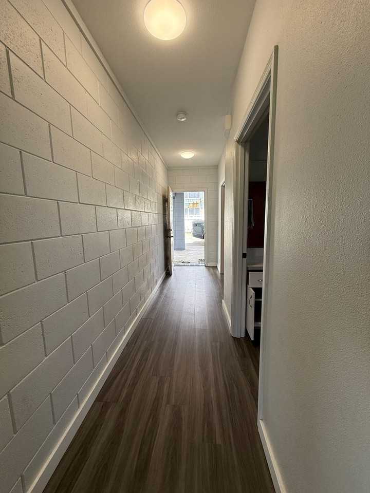 54-001 Pipilani Pl - Photo 3 of 9