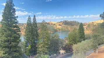 featured image of 394 Lakeview Rd