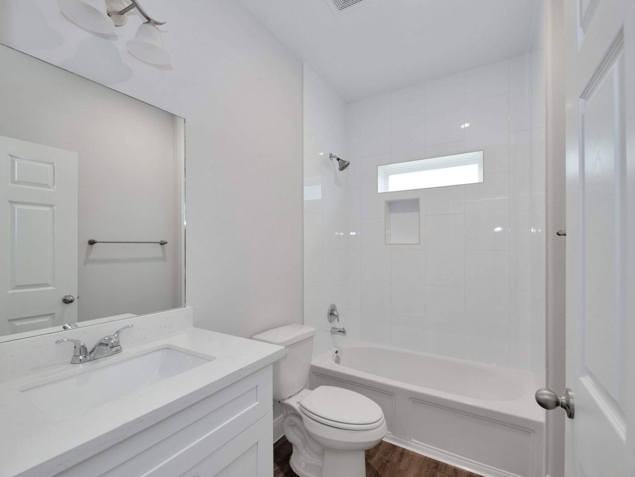 430 Schmidt Rd Bldg B #B4 - Photo 4 of 24