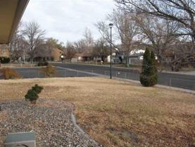 601 W Indian Creek Dr - Photo 1 of 1