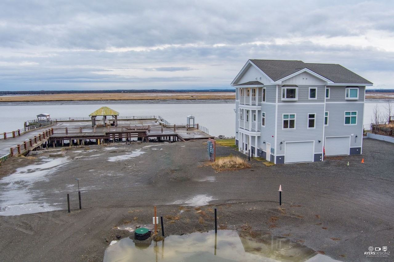 2101 Bowpicker Ln #2 - Photo 6 of 21