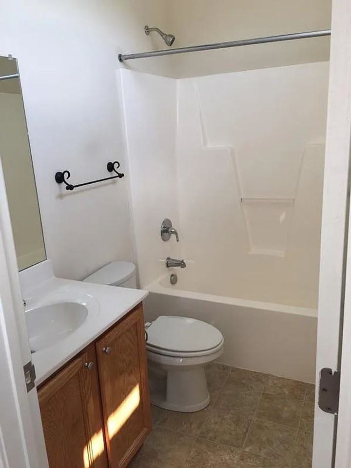 Washington Village Apartments (wva) - Photo 2 of 10