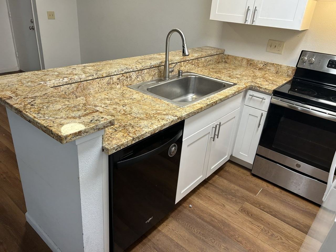 1333 N Camino Alto #130 - Photo 6 of 26