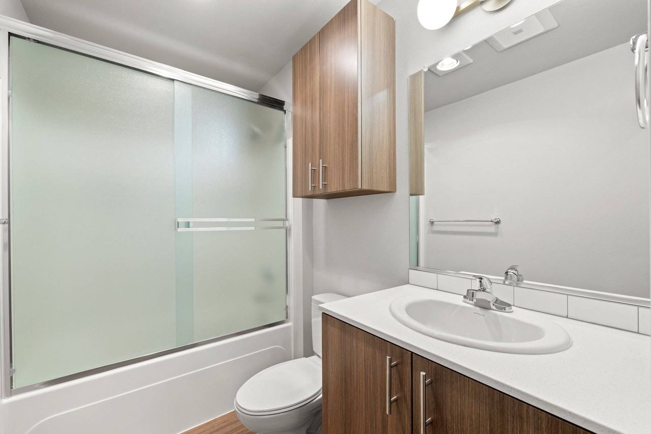 Milarose Apts. - Photo 5 of 6