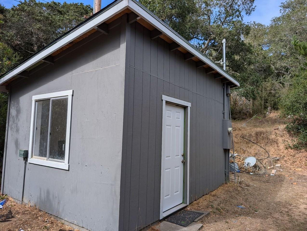 115 Strawberry Road - Photo 3 of 23