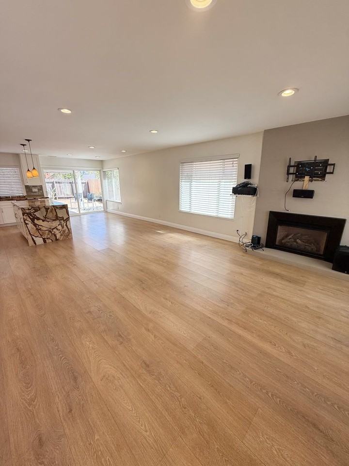 11483 Westonhill Dr - Photo 6 of 23