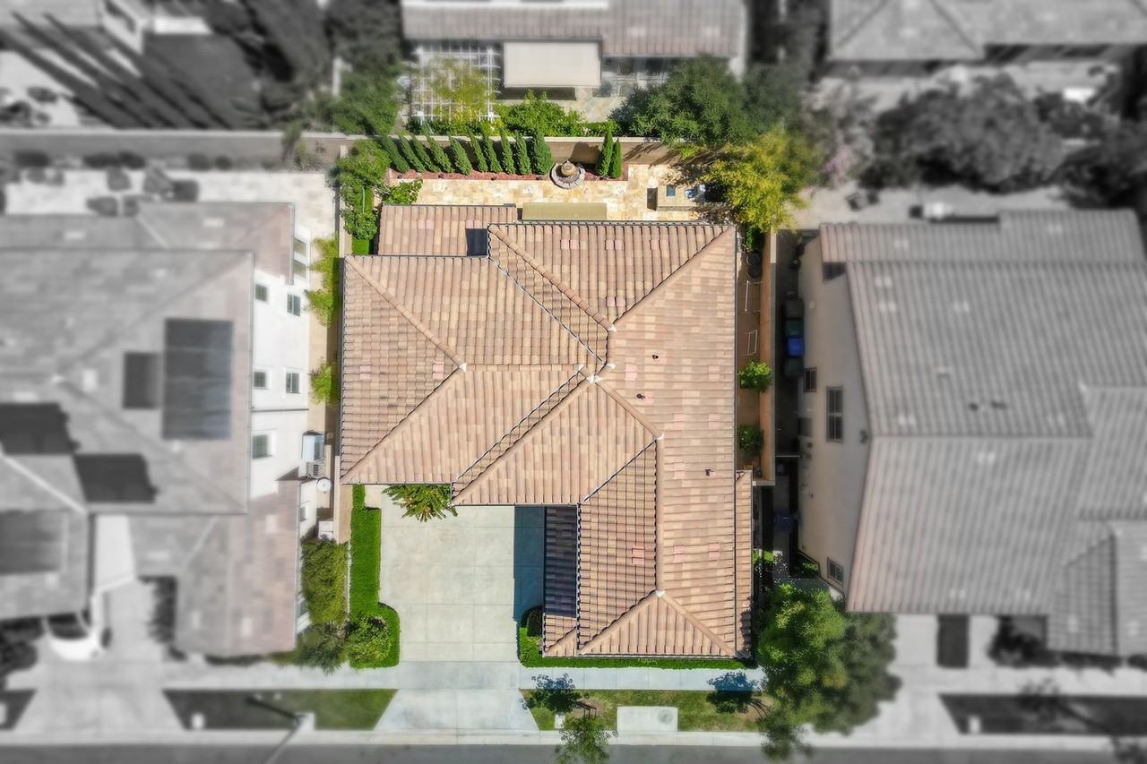 59 Parkdale - Photo 3 of 49