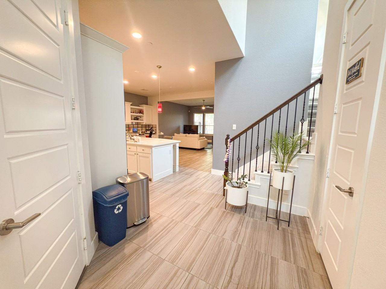 2839 Highpoint Ct - Photo 5 of 40