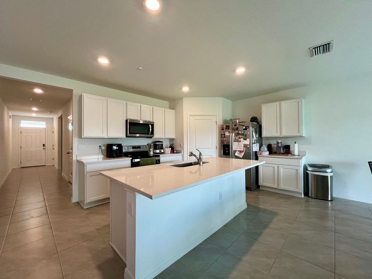 3505 Thistle Bank Ct - Photo 4 of 32