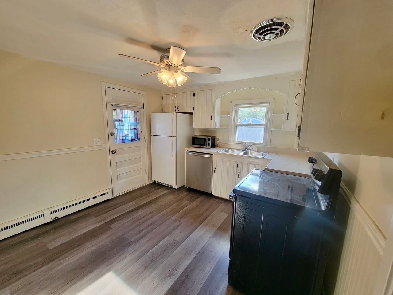 11 Brigham Rd - Photo 3 of 18