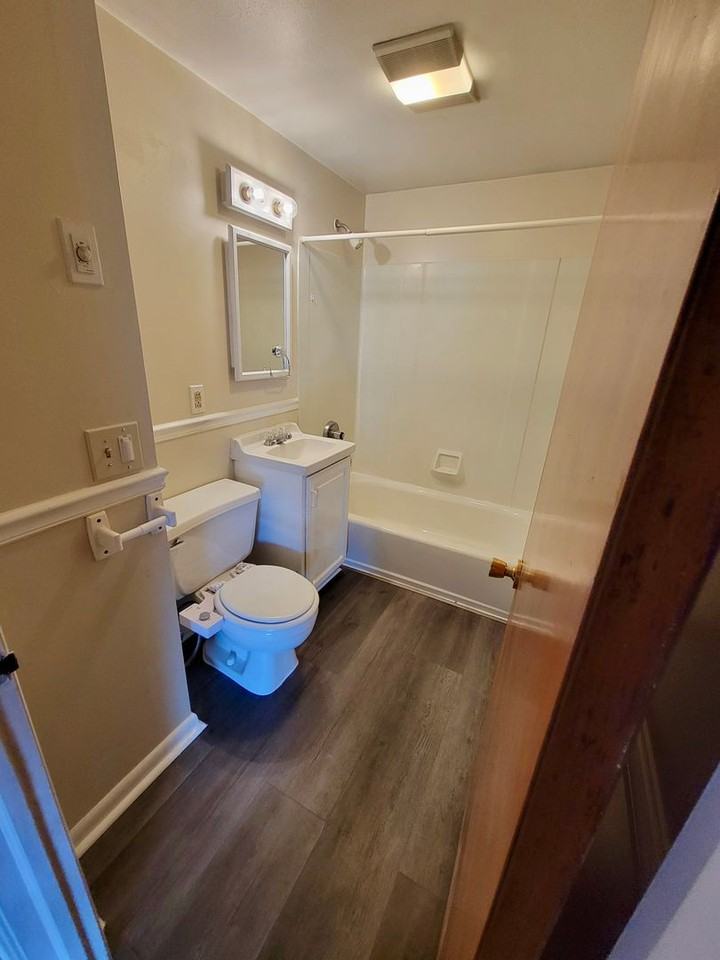 11 Brigham Rd - Photo 7 of 15