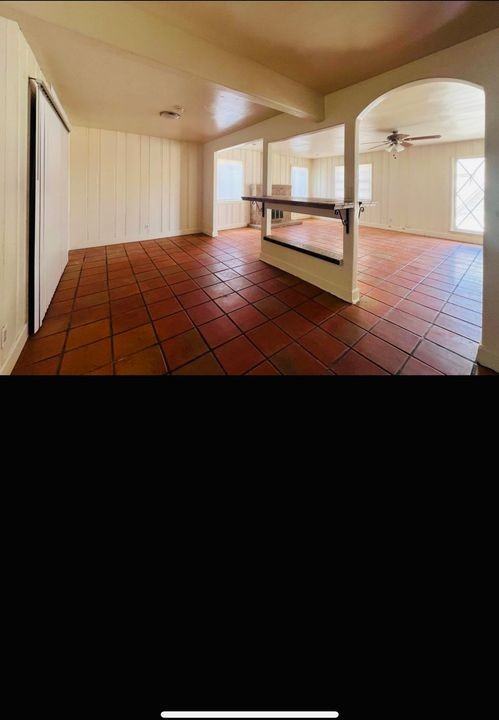 25567 Main St - Photo 4 of 10