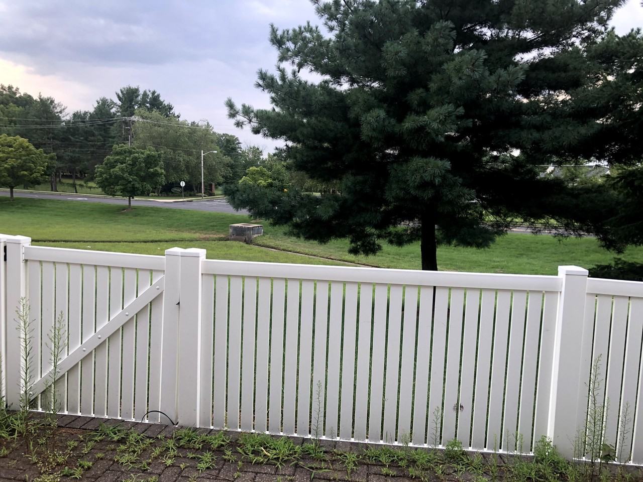 49 De Leone Cir - Photo 3 of 11