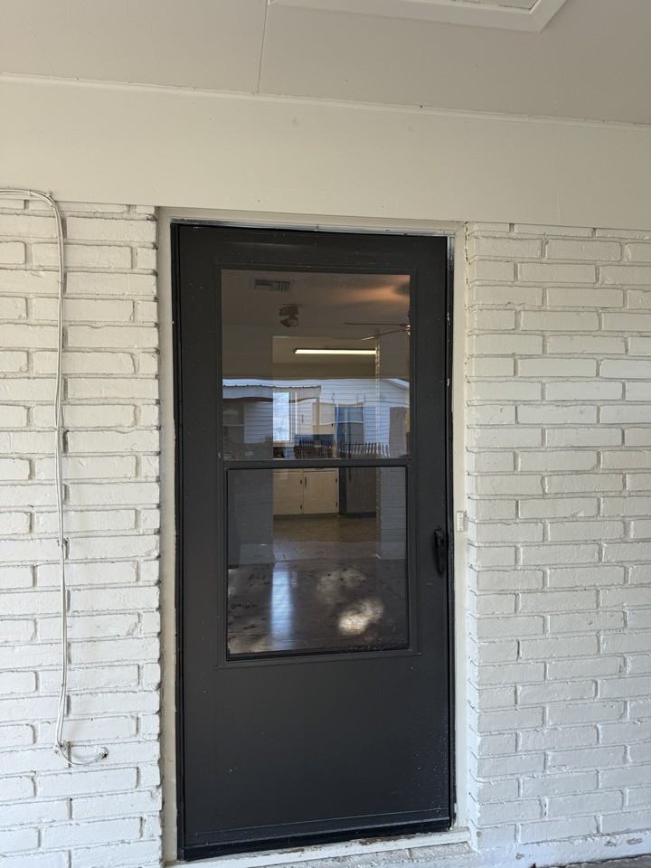 305 Harrell Dr #NA - Photo 5 of 17