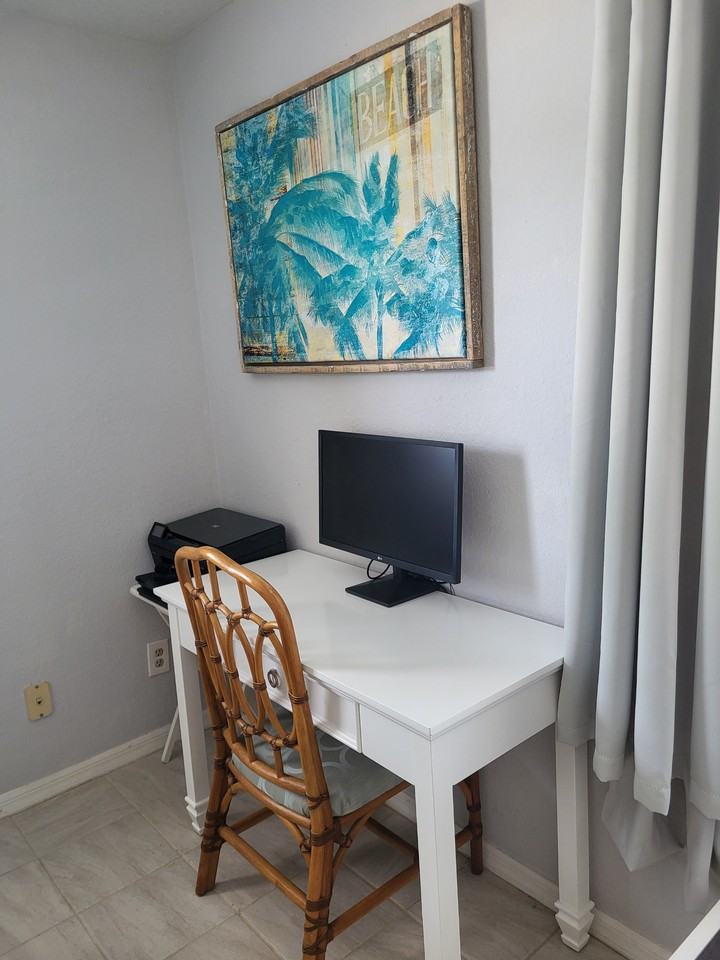 4083 Dotham St #NA - Photo 7 of 8