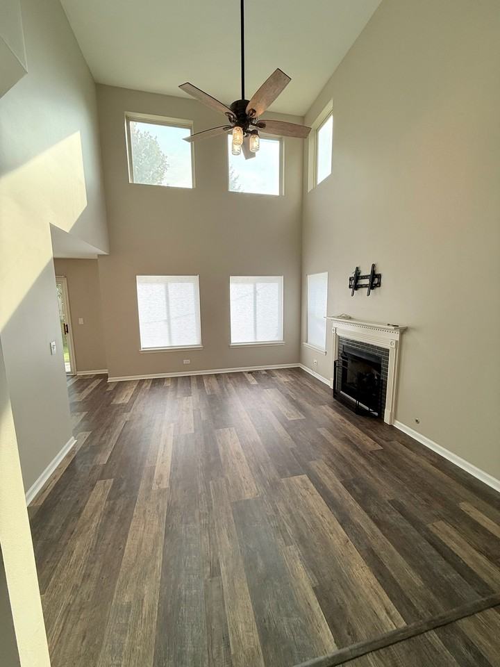 2136 Orchard Ln #2136 - Photo 3 of 19