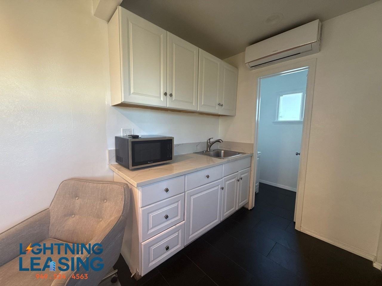 240 3rd Avenue #8 - Photo 3 of 4