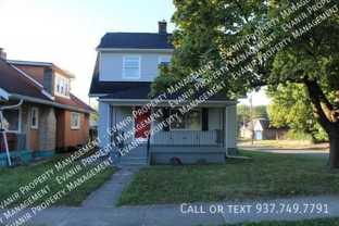 2460 Lakeview Ave - Photo 1 of 1