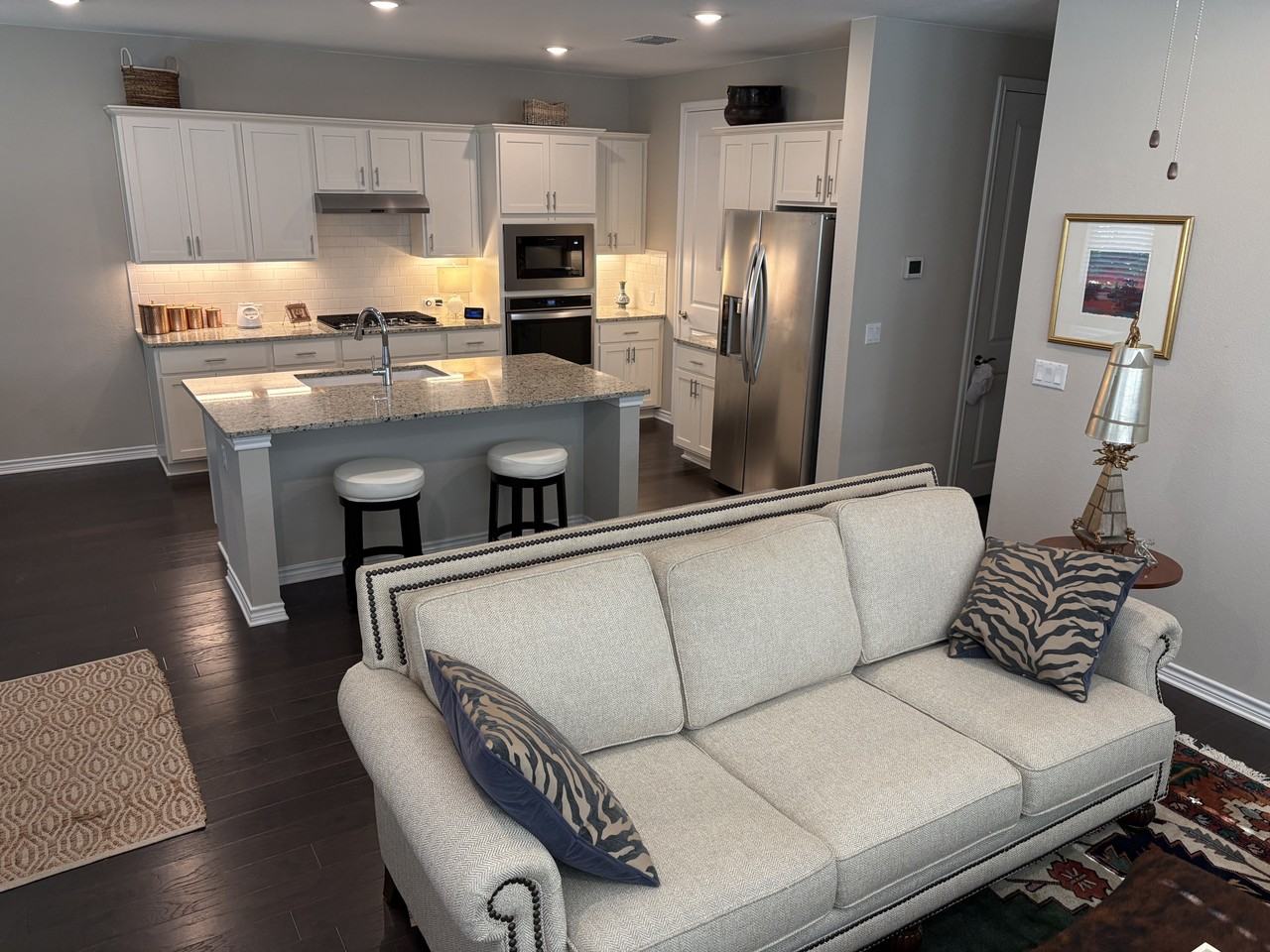 104 Kissing Tree Ln - Photo 3 of 14