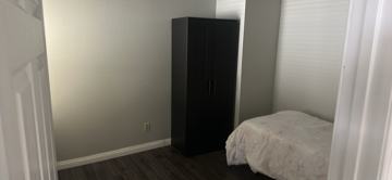 featured image of 2429 Greenwich Dr