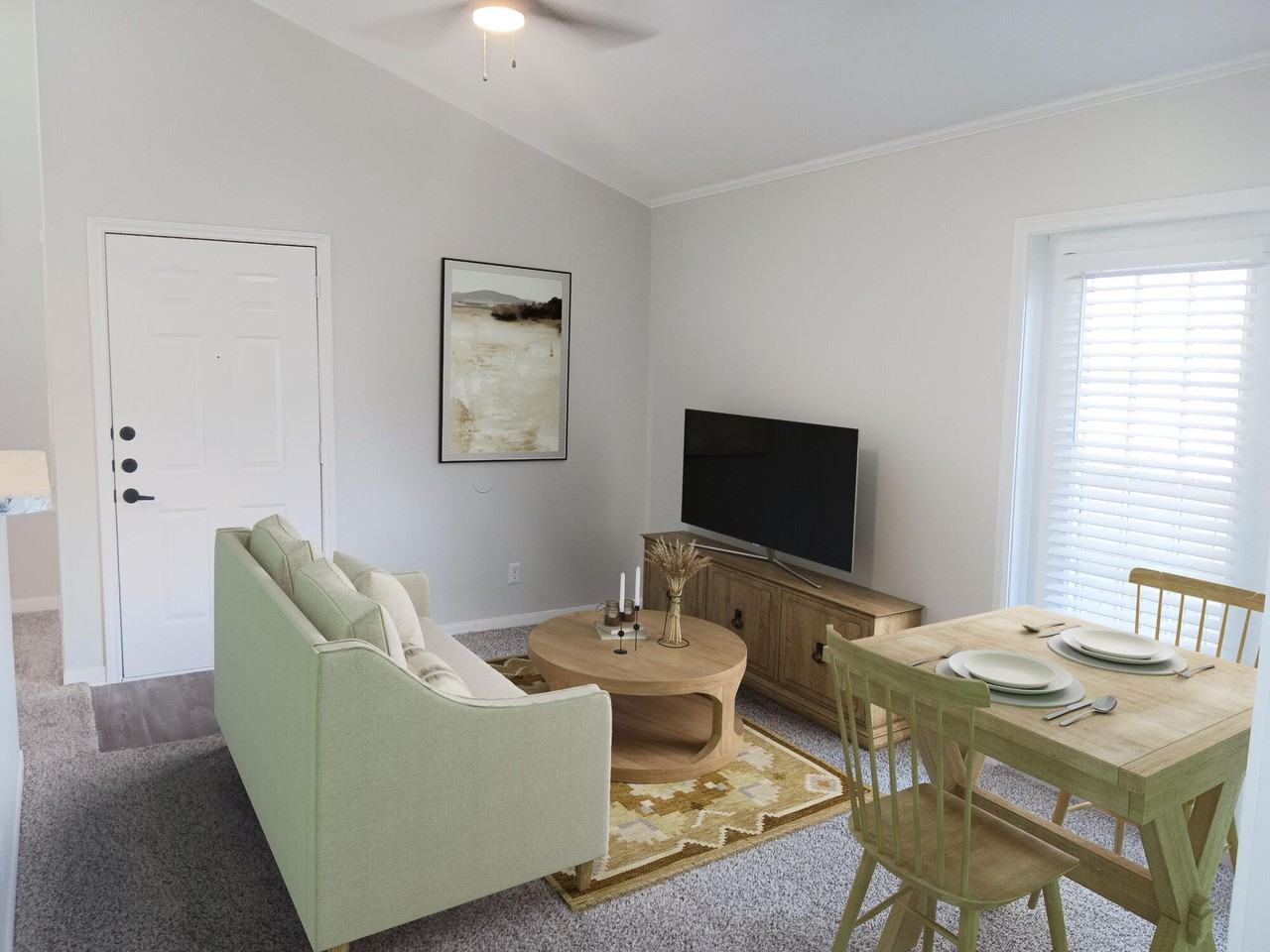 The Woodlands - Photo 5 of 40