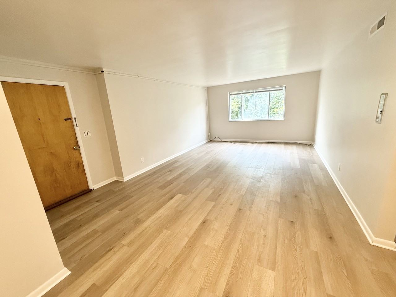 775 Chestnut Ridge Road - Photo 4 of 11