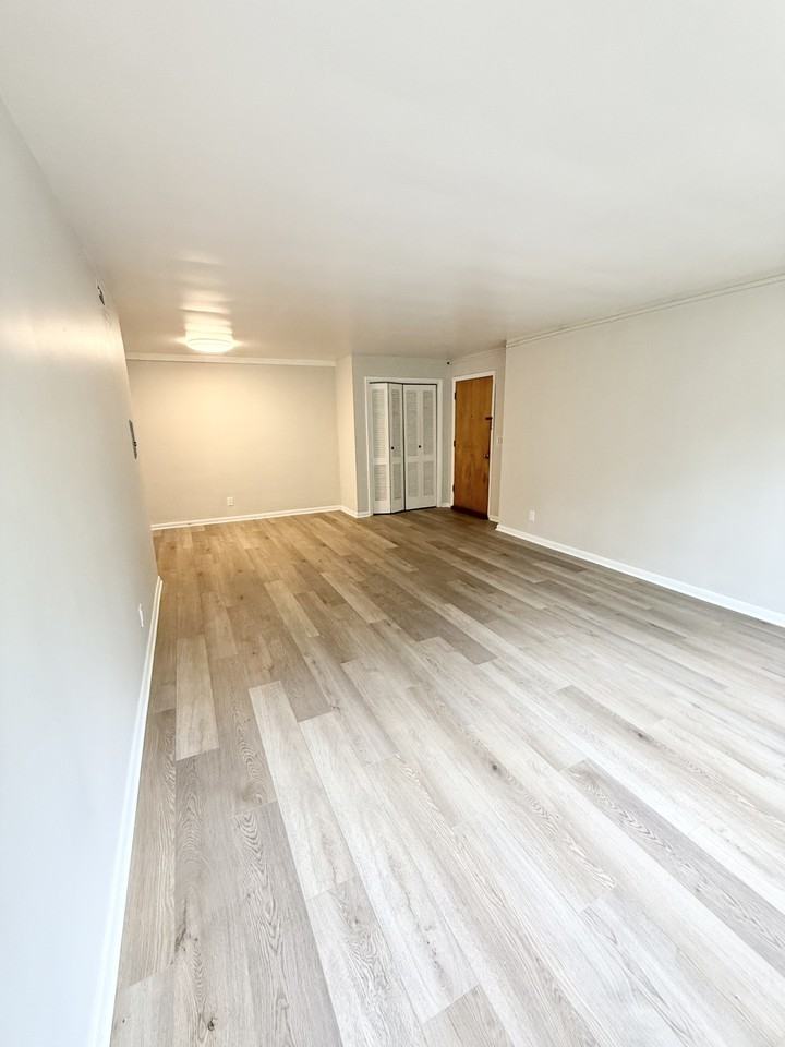 775 Chestnut Ridge Road - Photo 6 of 11