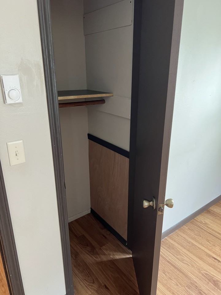 529 and 541 N. Dewey Avenue - Photo 7 of 16