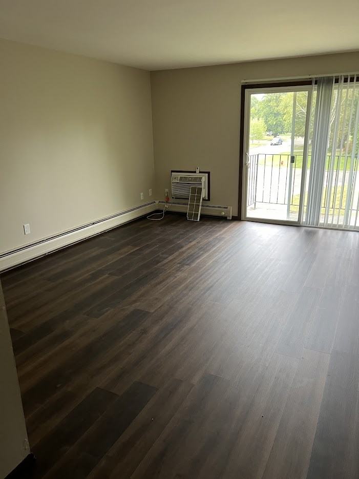 313 Higgins Drive - Photo 2 of 31