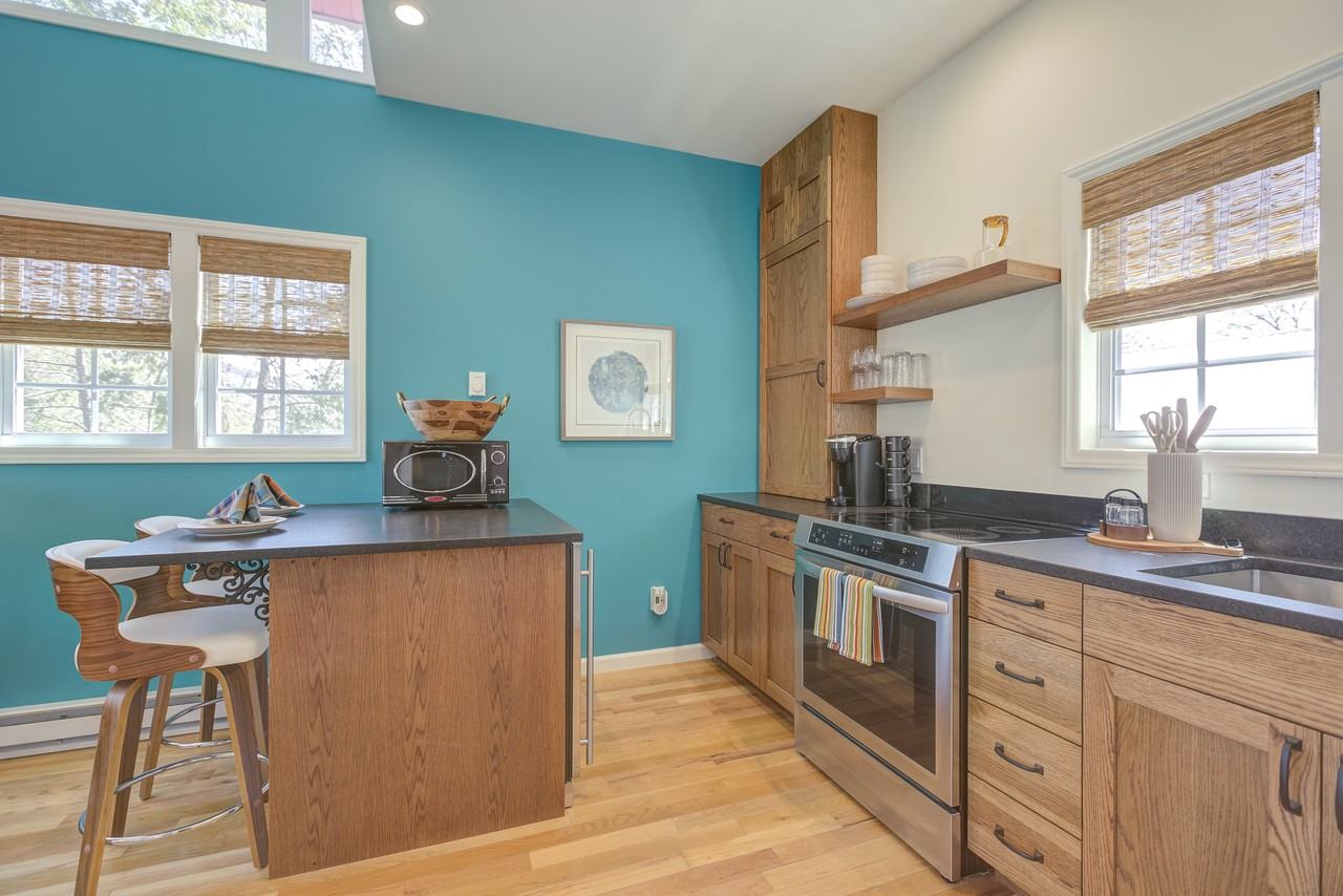 107 5th Street - Photo 7 of 28