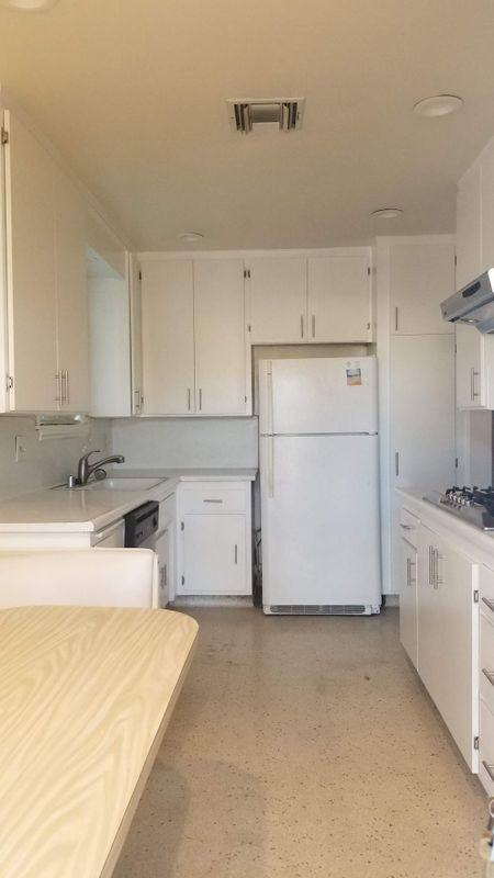 6851 Wilbur Ave - Photo 4 of 11