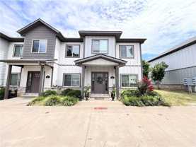 418 Nw Retreat Ln - Photo 1 of 1