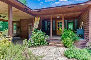 724 Teeter Rd - Photo 1 of 1