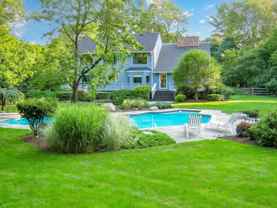 1 Brightfield Ln - Photo 1 of 1