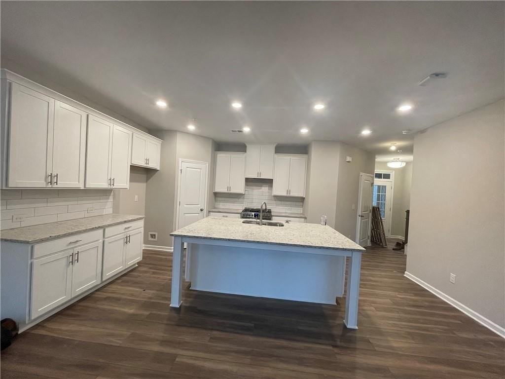 500 Duval Drive - Photo 7 of 21