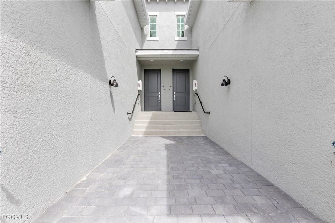 15170 Bluffton Ln Unit 1821 #1821 - Photo 2 of 24