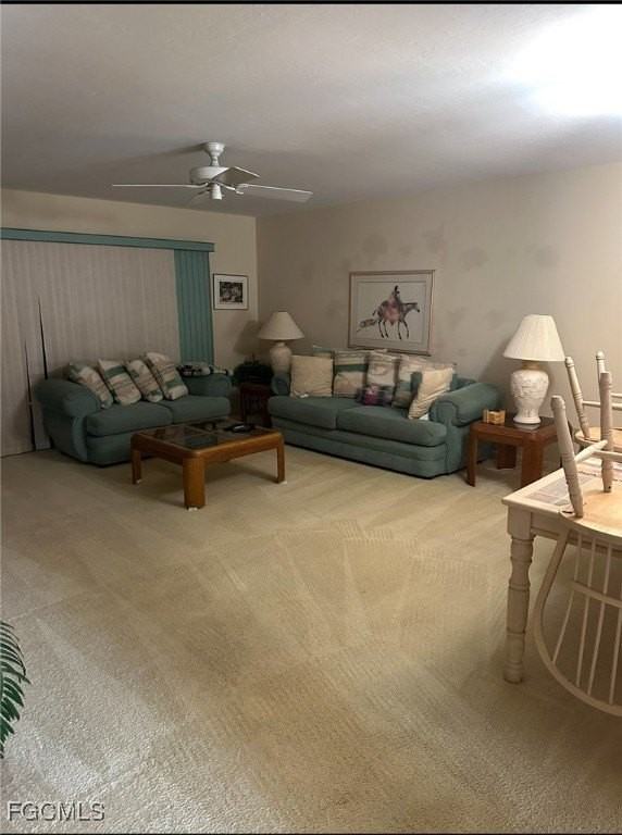 122 Pinebrook Dr - Photo 3 of 11