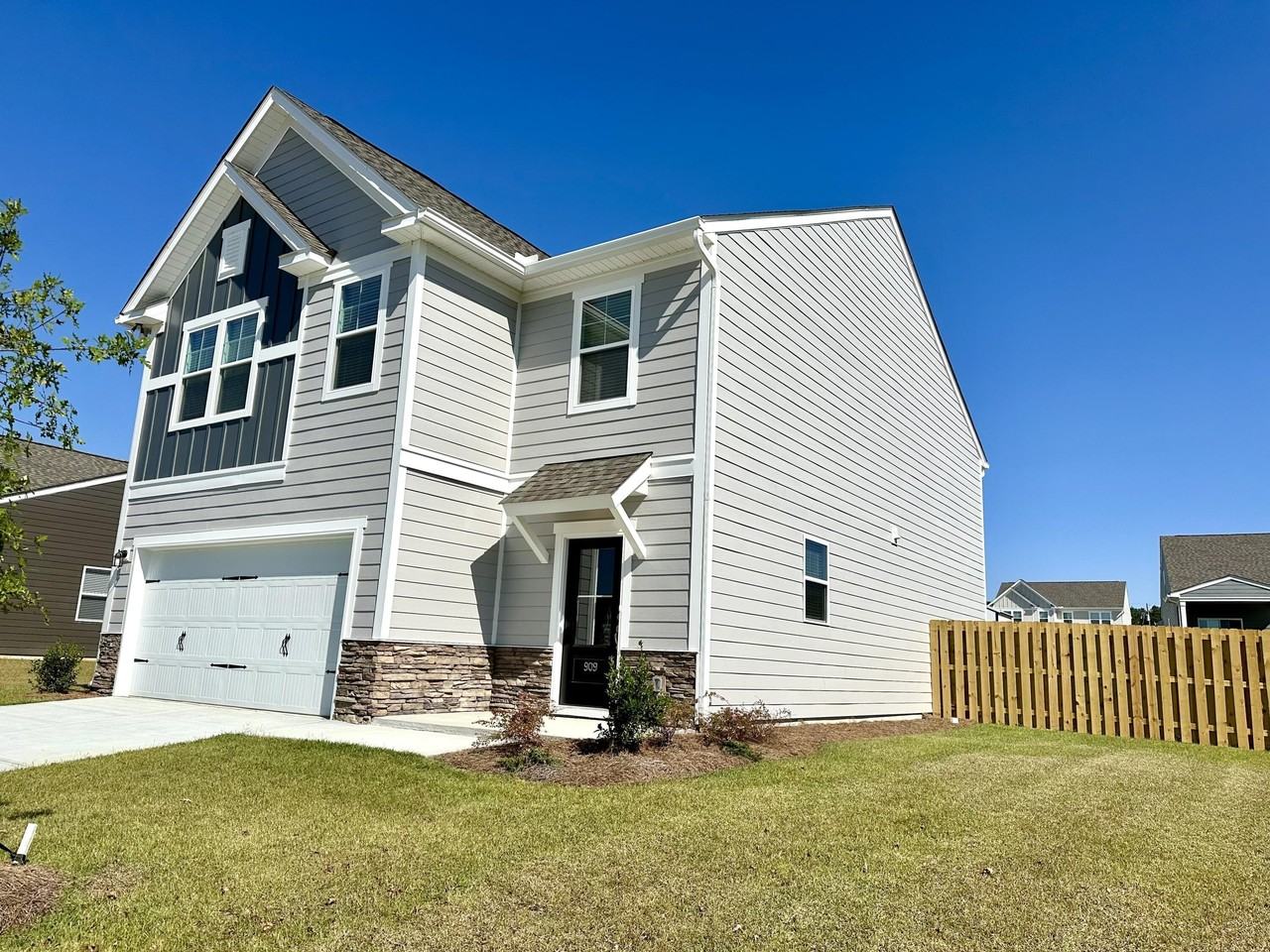 909 Kay Place Place - Photo 5 of 50