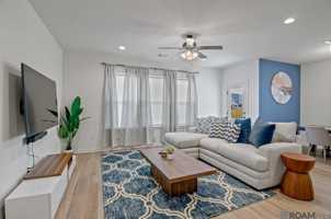 featured image of 5618 Cottage Lake Dr