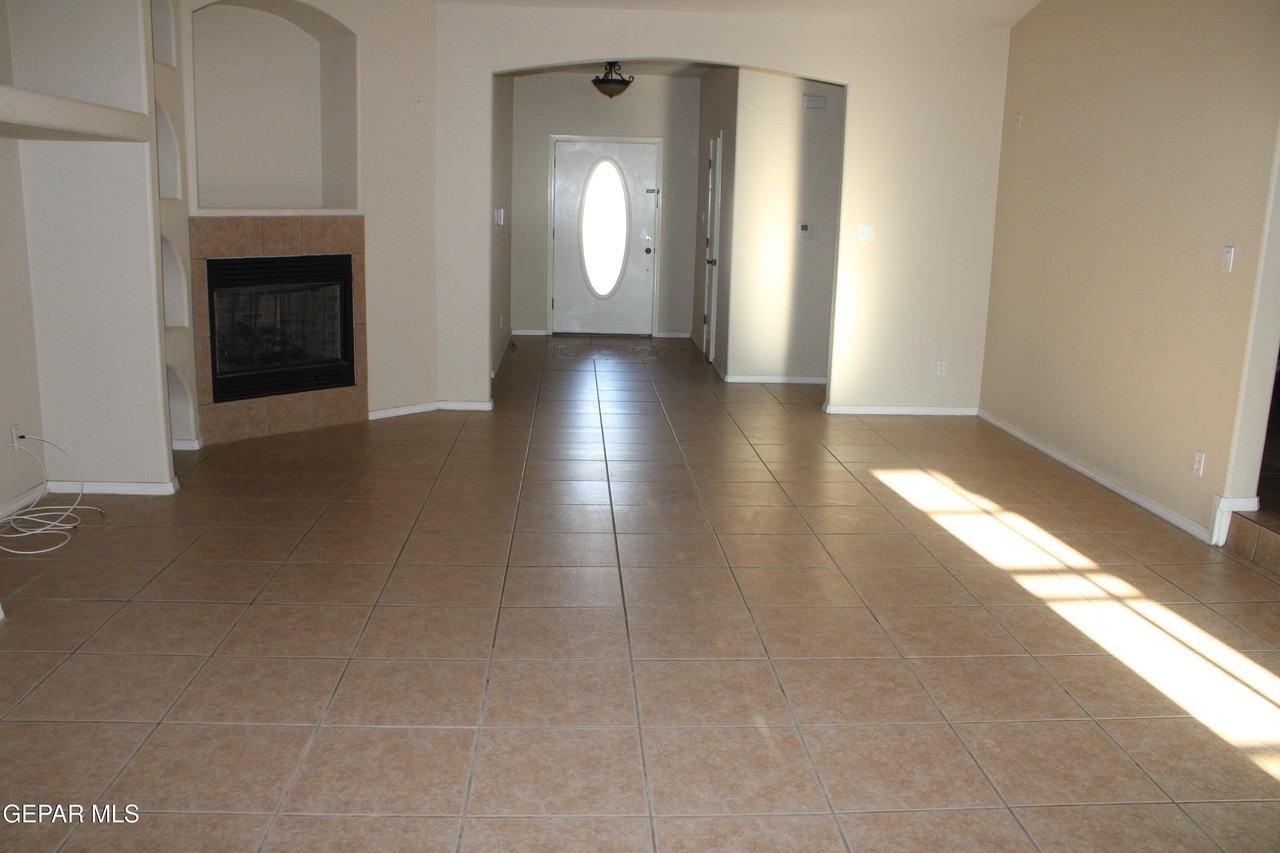 3645 Sammy Reece Pl - Photo 3 of 31