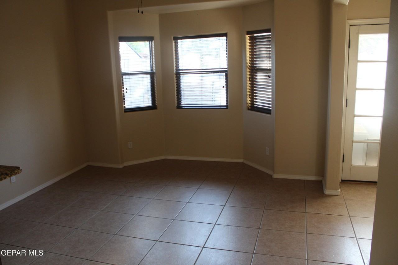 3645 Sammy Reece Pl - Photo 6 of 31